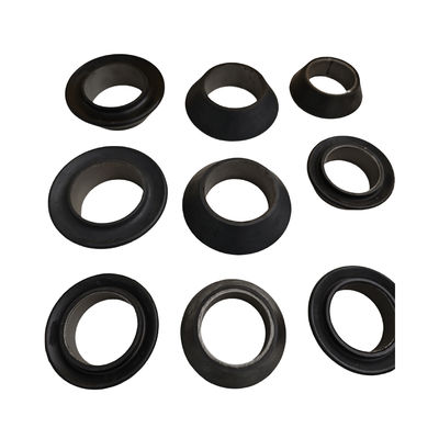 オイル耐性NBR FKMゴムスワブカップ 油田の井戸清掃のための10,000psi圧力評価とカスタムサイズ