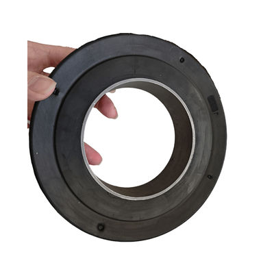 10,000 psiの圧力定格と耐摩耗性・耐薬品性を備えた、油田作業用アルミニウムコアGuibersonスワブカップ